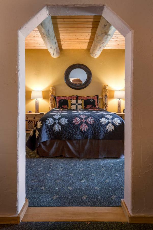 Mariposa Lodge Bed And Breakfast Steamboat Springs Bagian luar foto